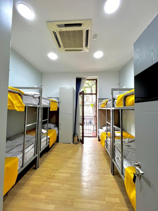 Queen Hostel Tbilissi Extérieur photo