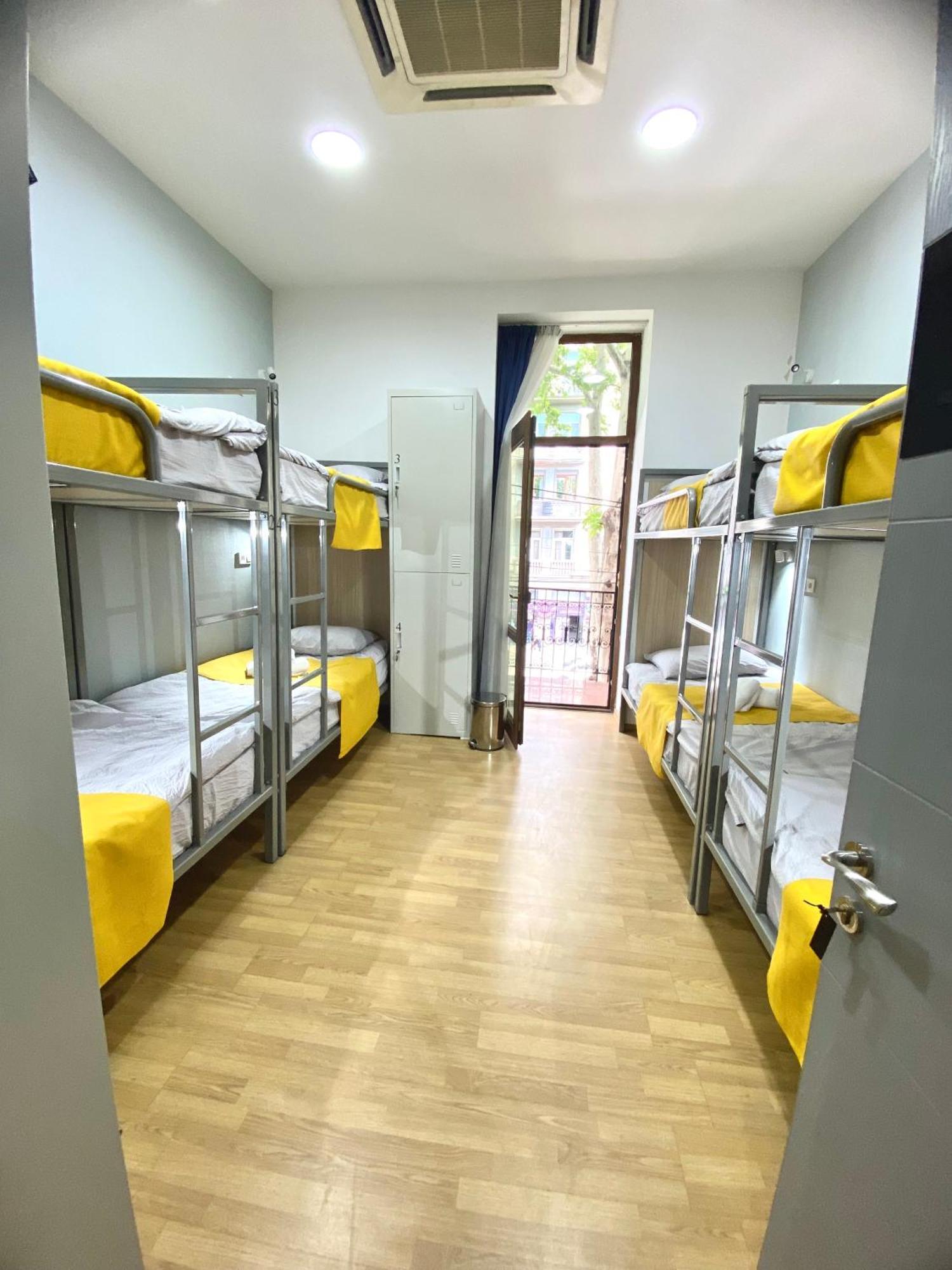 Queen Hostel Tbilissi Extérieur photo