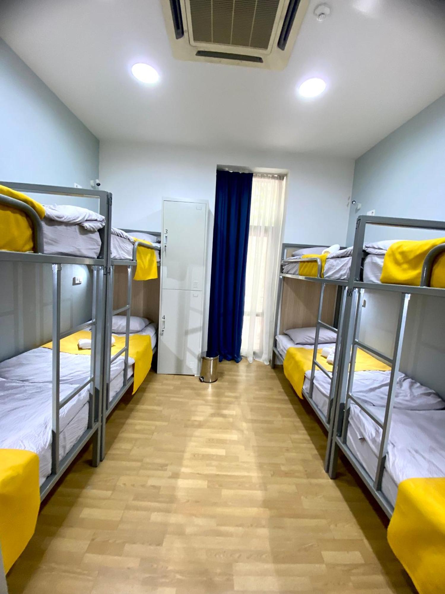 Queen Hostel Tbilissi Extérieur photo